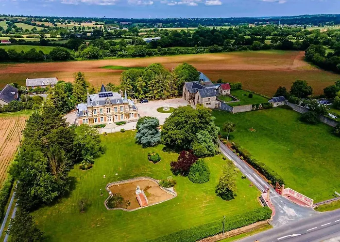Maison Charmante A Avec Jardin Genereux