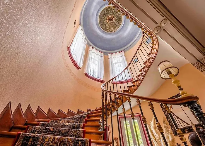 Maison Charmante A Avec Jardin Genereux Nyaraló *